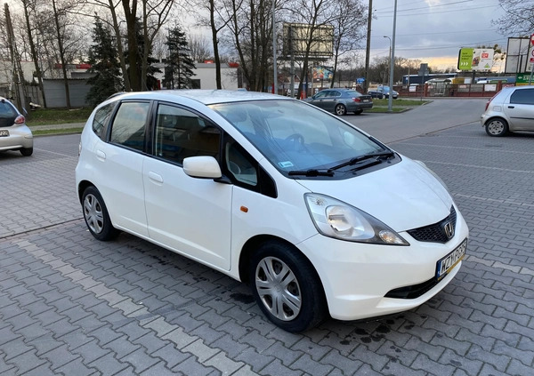 Honda Jazz cena 16300 przebieg: 164461, rok produkcji 2008 z Milanówek małe 46